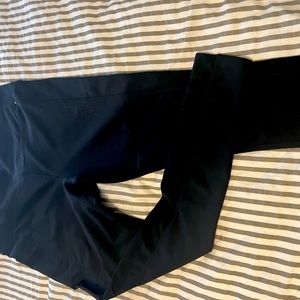 color is black and it’s new and never worn and will come washed.